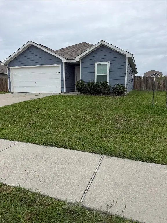 8410 Dusty Ridge Road, Baytown, TX 77523