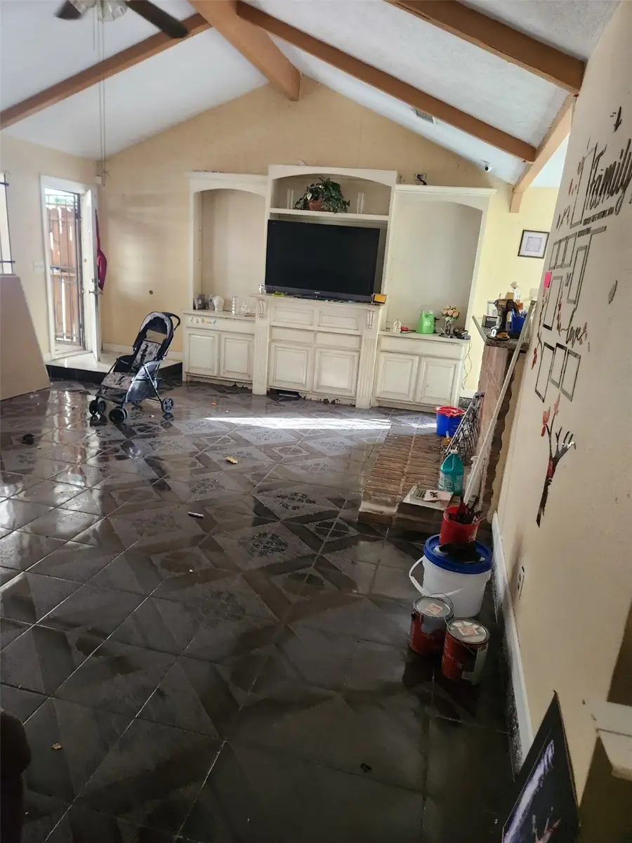 7230 Jadewood Drive Drive, Houston, TX 77088 - Image #3