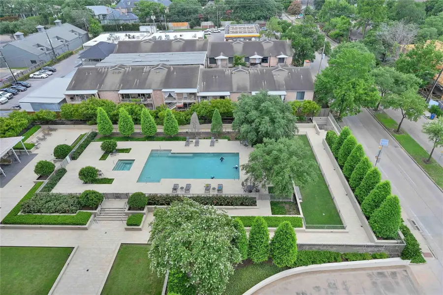 2200 Willowick Road #4D, Houston, TX 77027 - #3