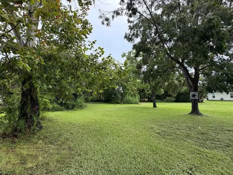 724 Harding Avenue, Port Arthur, TX 77640 - #2