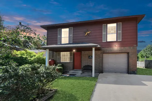 5102 Pepper Mill Street, Baytown, TX 77521