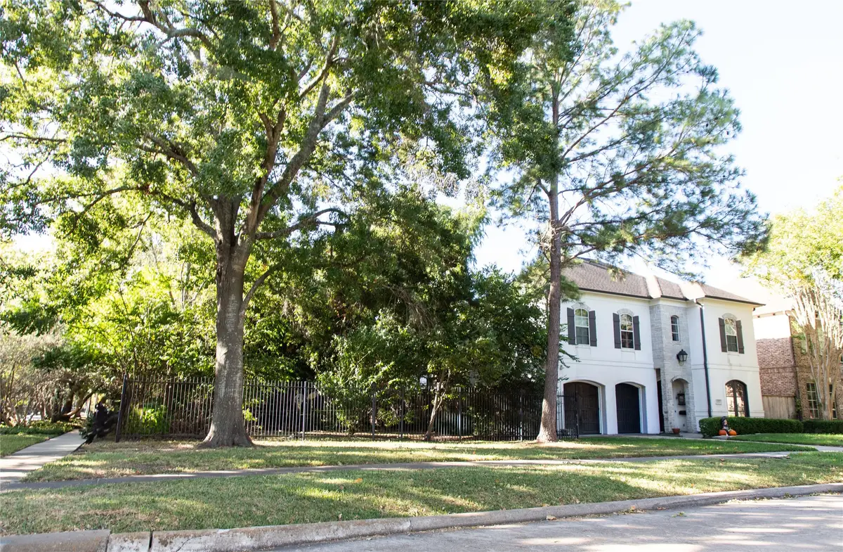 4201 Byron Street, West University Place, TX 77005 - #1