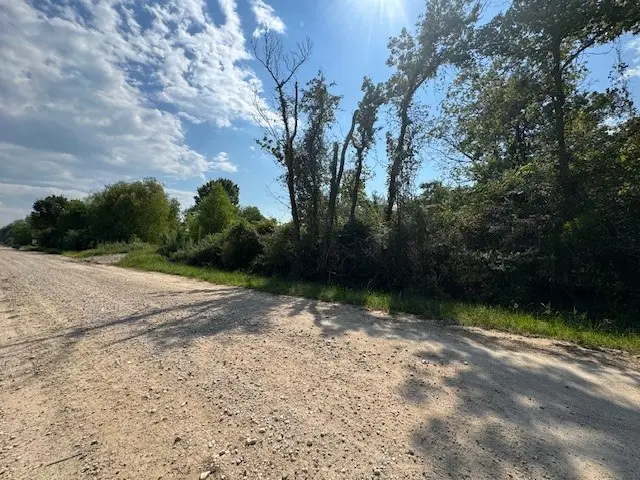 425 County Road 613, Dayton, TX 77535 - Image #2