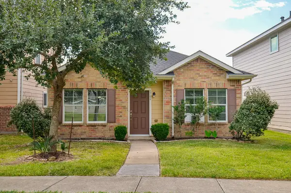 1706 Claremont Garden Circle, Houston, TX 77047