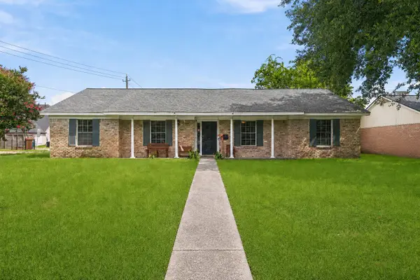 9546 Meadowvale Drive, Houston, TX 77063