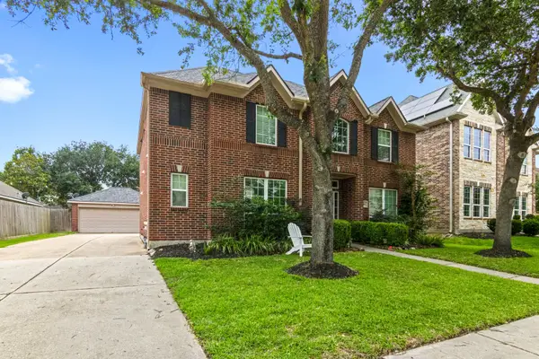 2130 Water Way, Seabrook, TX 77586
