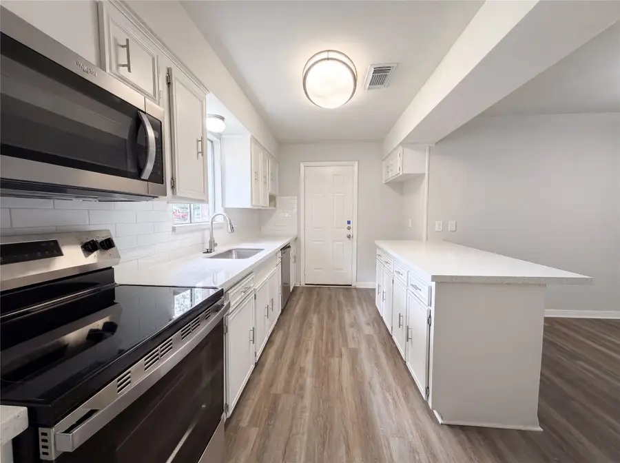 9603 Highmeadow Drive, Houston, TX 77063 - #2