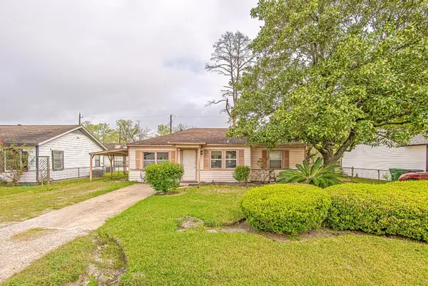 7601 Delavan Drive, Houston, TX 77028