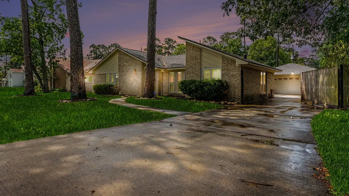 9907 Pinehurst Street, Baytown, TX 77521 - #1