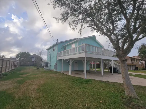 1010 22nd Street, San Leon, TX 77539