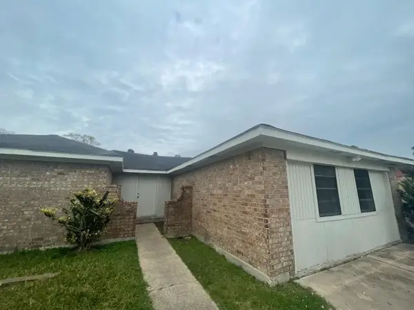 12779 Enchanted Path Drive, Houston, TX 77044
