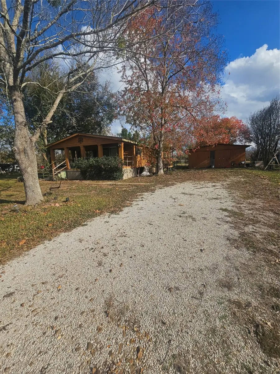 1348 County Road 239, Wharton, TX 77488 - Image #3