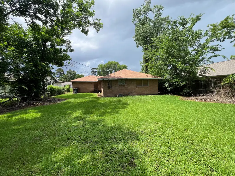 9310 Richland Drive, Houston, TX 77078 - #3