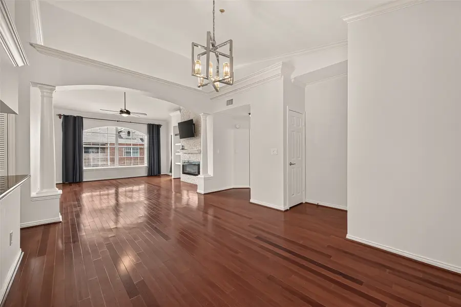 2111 Welch Street #B306, Houston, TX 77019 - #2