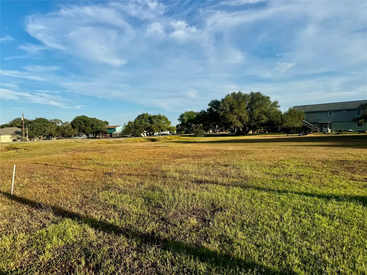 1871 Bayview Drive, Palacios, TX 77465 - #1