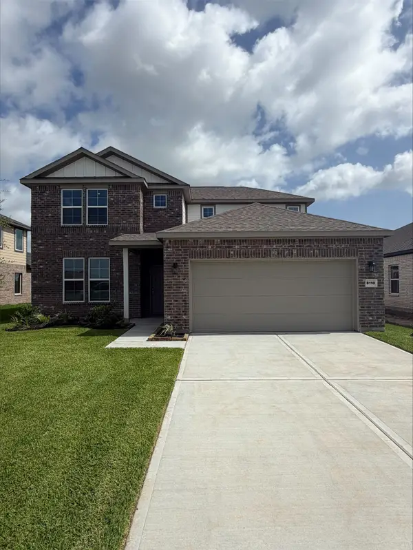 8203 Coral Drive, Texas City, TX 77591
