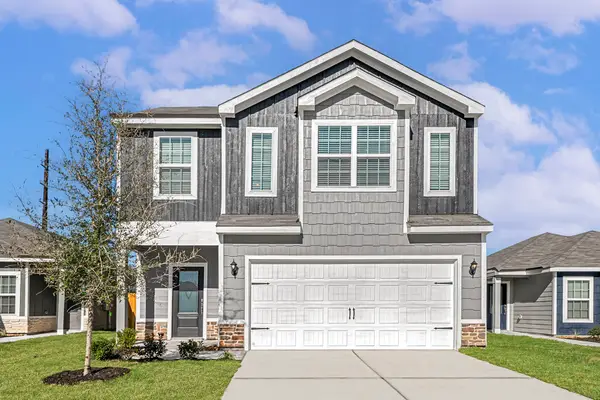 8218 Sunberry Shadow Drive, Houston, TX 77016