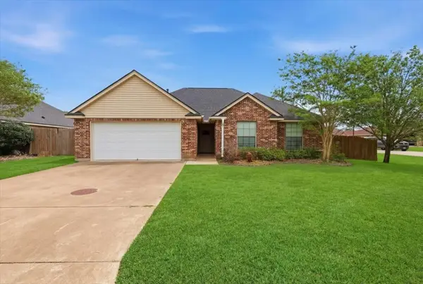 5585 Westchase Loop, Lumberton, TX 77657