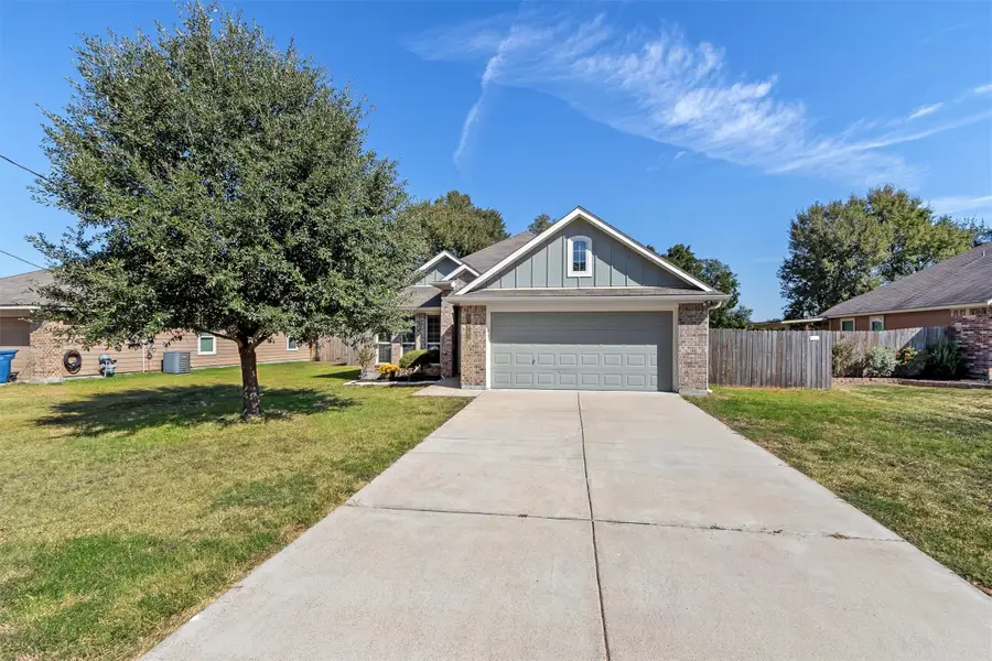 706 Heritage Drive, Navasota, TX 77868 - #2