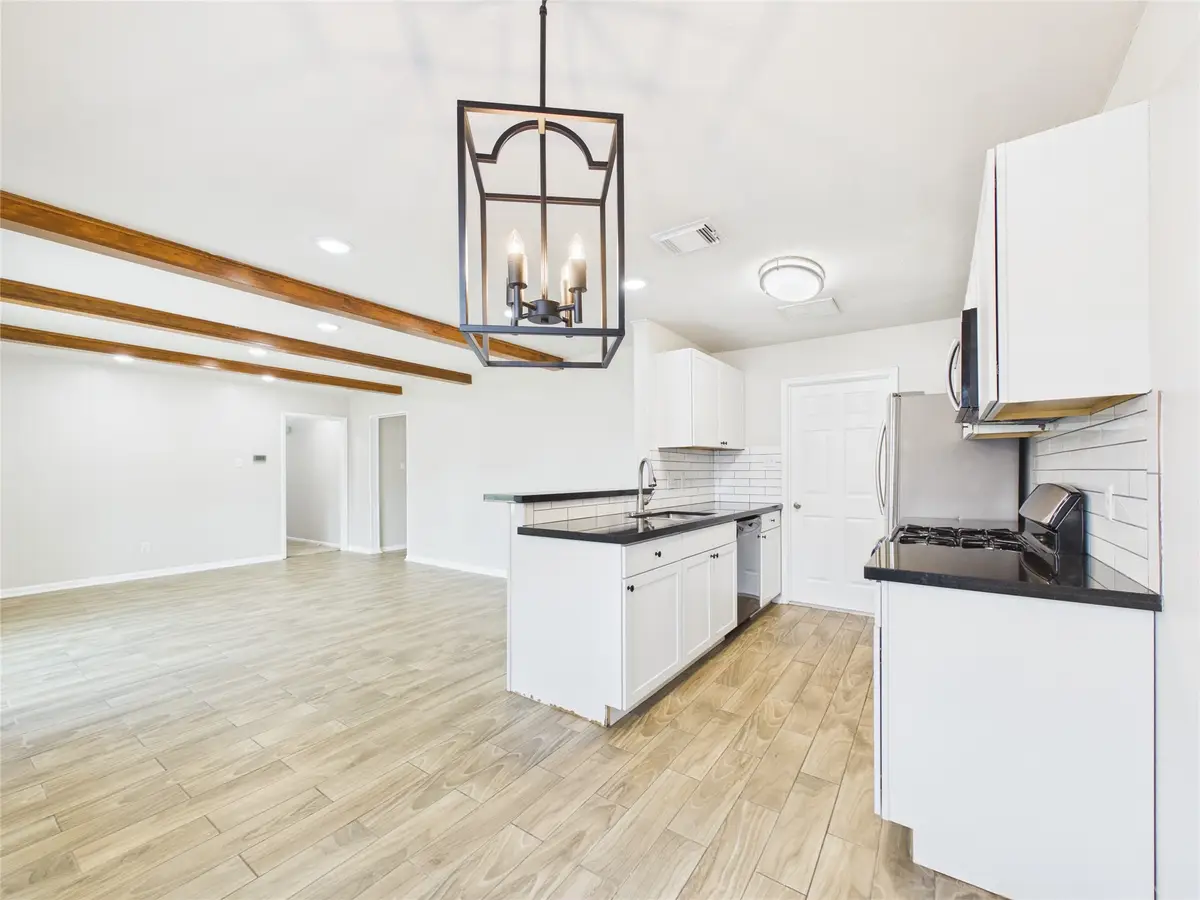 2004 Yorktown Court N, League City, TX 77573 - #1