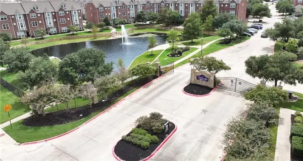 1198 Jones Butler Road #105, College Station, TX 77840