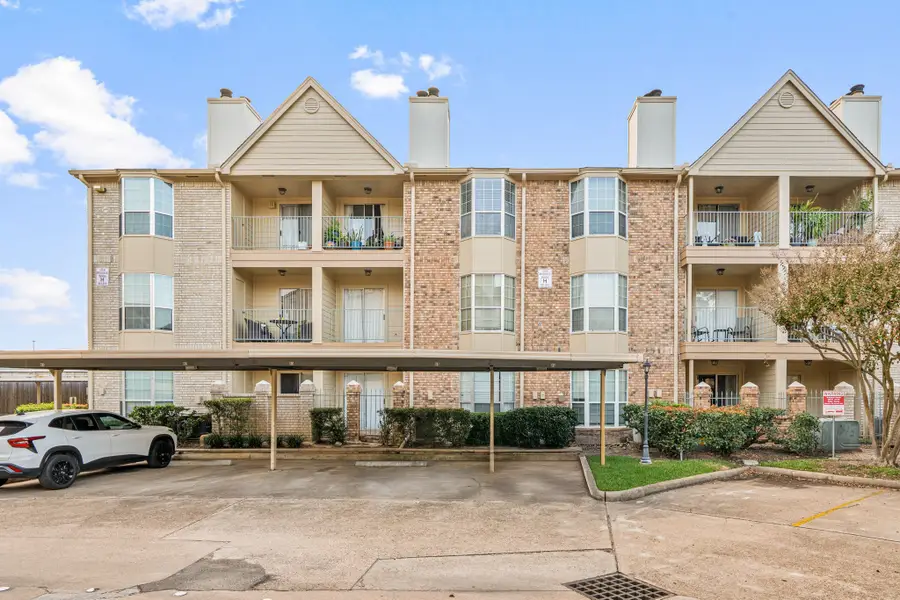 12550 Whittington Drive #811, Houston, TX 77077 - Image #2