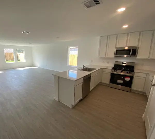 336 Ice Shore Trail, Dayton, TX 77535