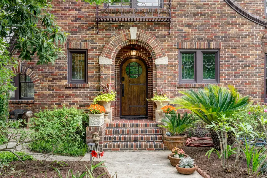 2330 Glen Haven Boulevard, Houston, TX 77030 - #2