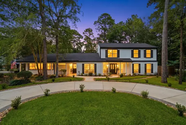 10916 Fawnlily Street, The Woodlands, TX 77380