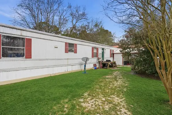 8786 Scarlet Oak, Willis, TX 77318