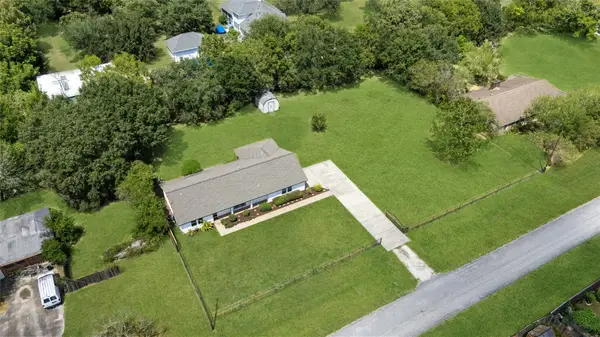 708 Orange Grove Street, League City, TX 77573
