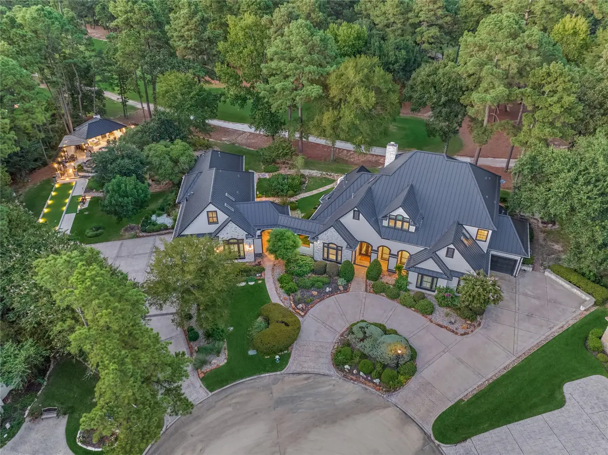 2 W Oaks Court, Montgomery, TX 77356 - #1