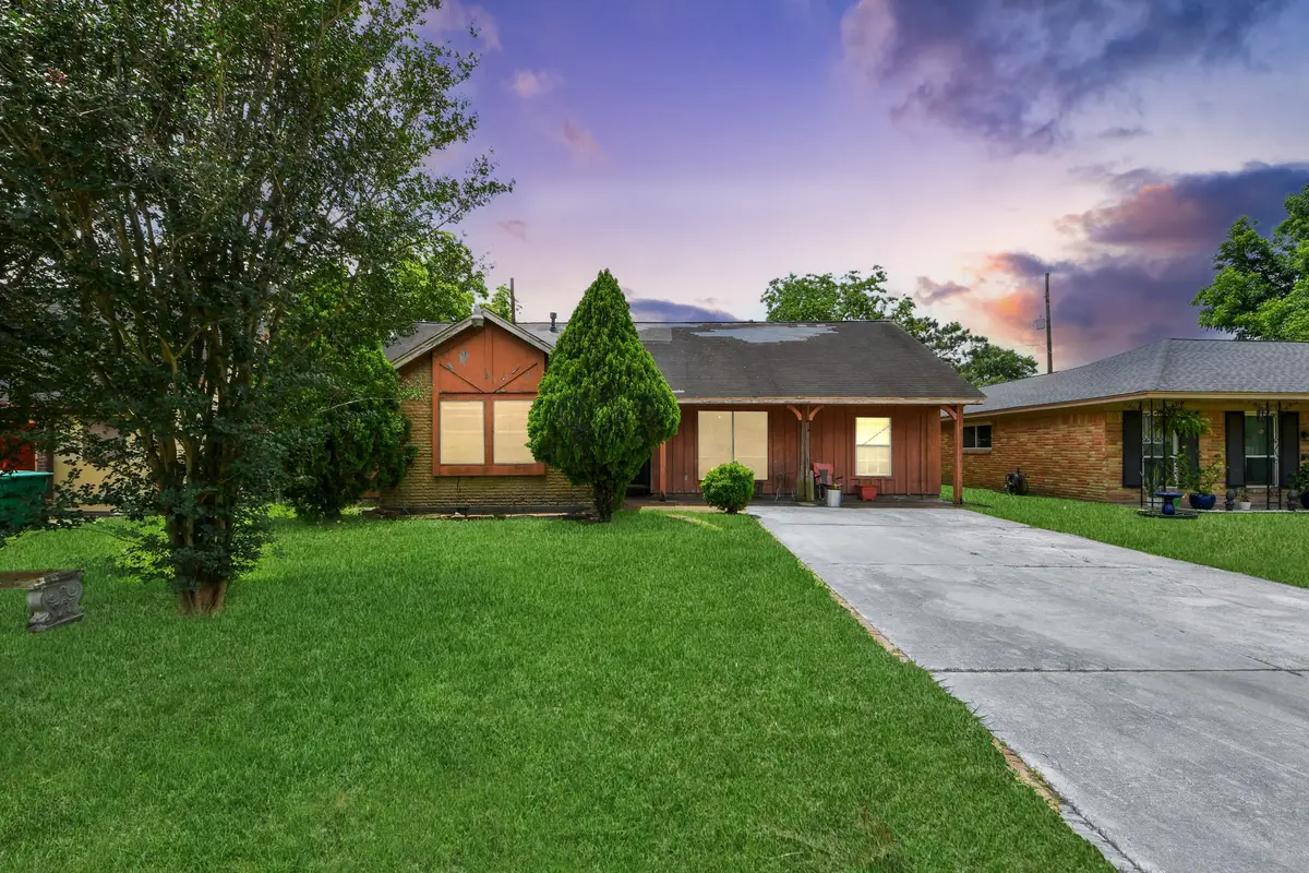 6226 Standing Oaks St, Houston, TX 77050 - #1