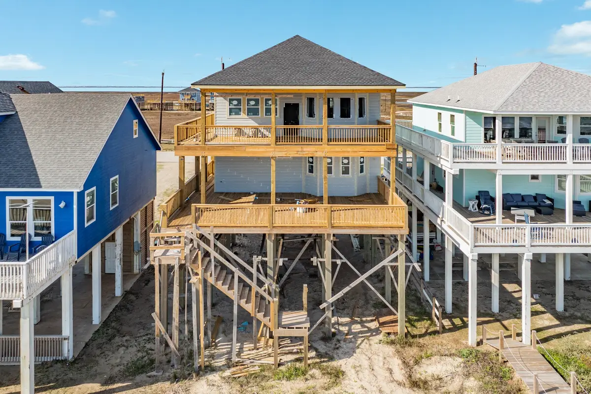 8020 Bluewater Hwy, Freeport, TX 77541 - #1