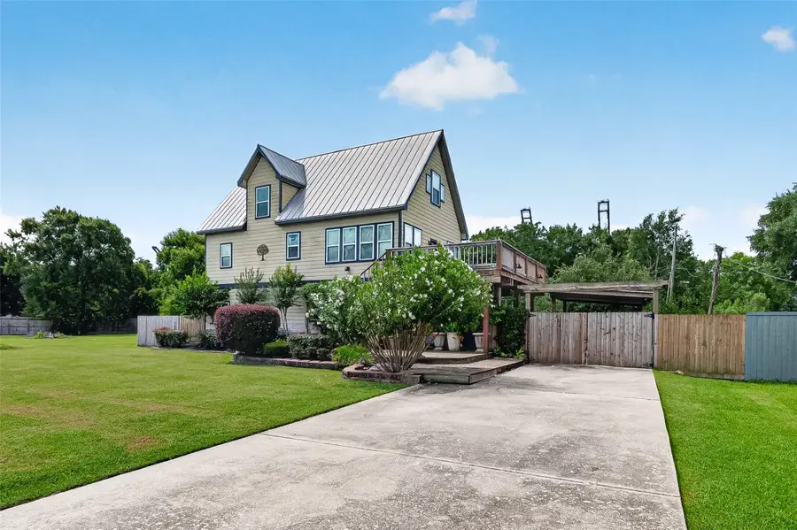 421 N Shady Lane, La Porte, TX 77571 - #2