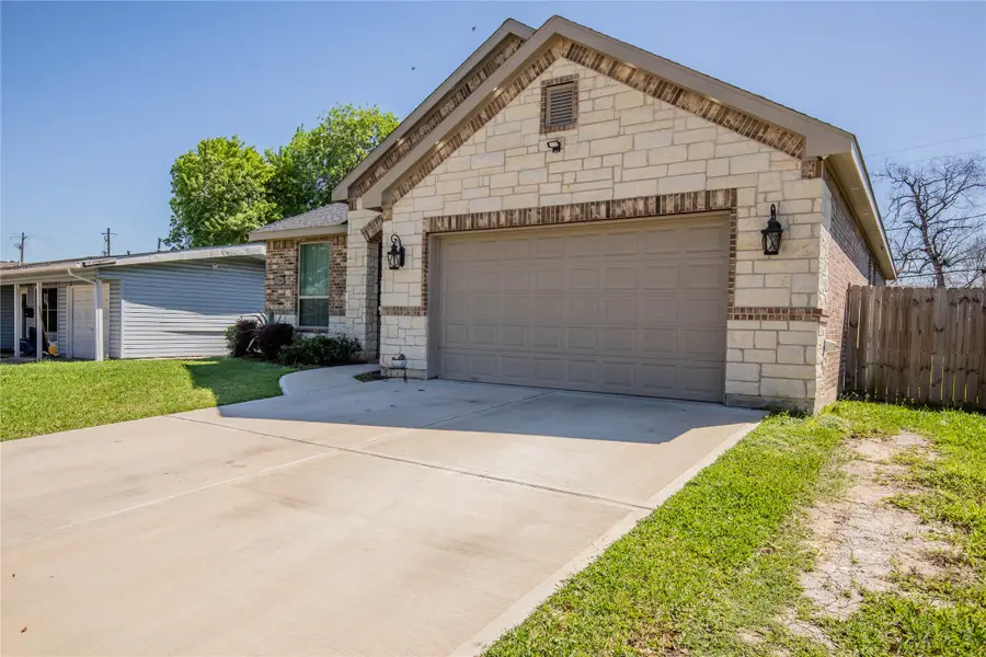 1308 Fresa Road, Pasadena, TX 77502 - #2