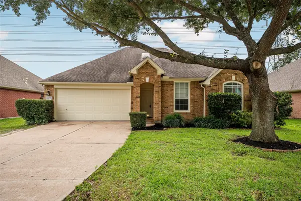 6103 Branch Lake Drive, Houston, TX 77066
