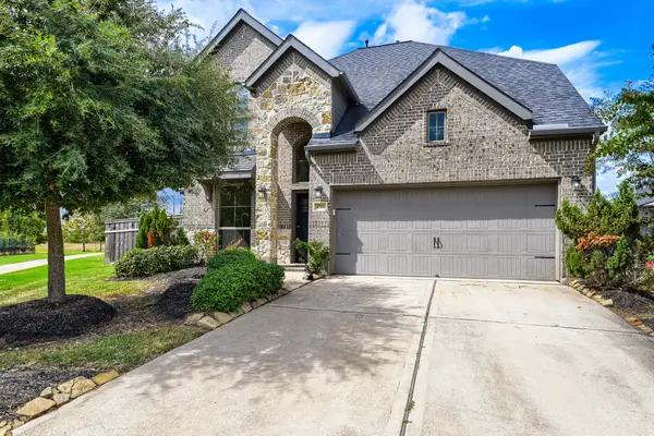 4726 Primrose Valley Lane, Fulshear, TX 77441