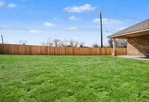 19 Greenbriar Loop, Angleton, TX 77515 - #3