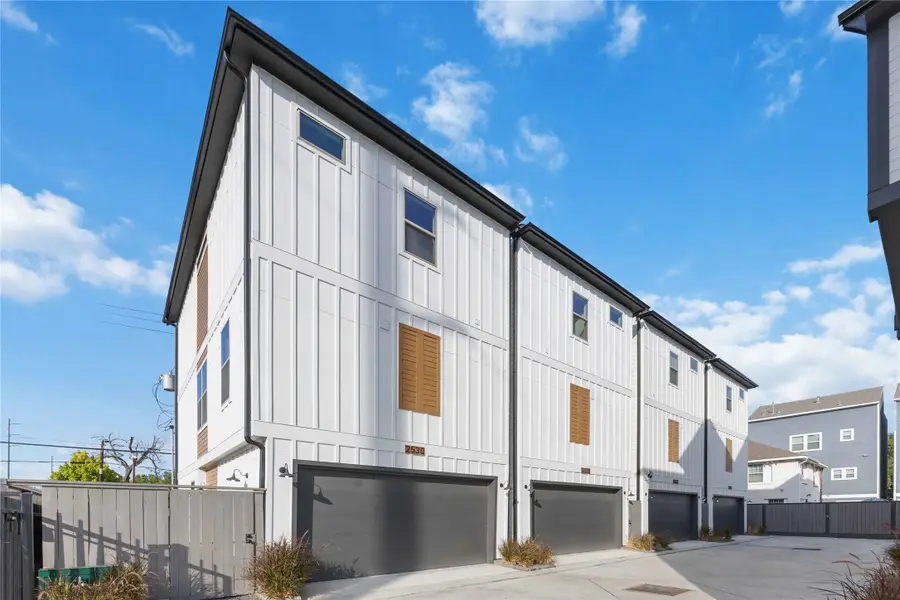 2530 Live Oak Street, Houston, TX 77004 - #2