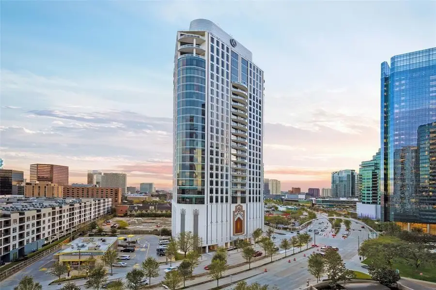 1409 Post Oak Boulevard #2204, Houston, TX 77056 - Image #2