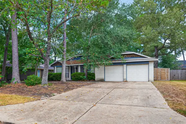 2931 Parkwood Manor Drive, Houston, TX 77339