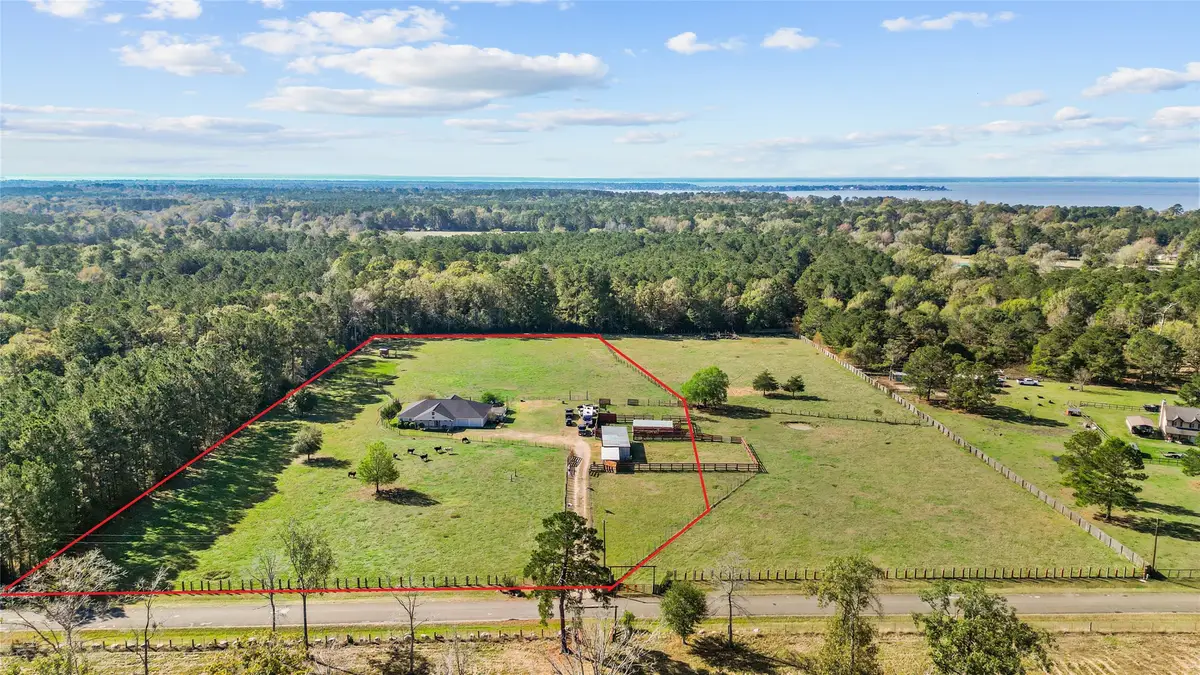 245 Alabama Point, Livingston, TX 77351 - Image #1