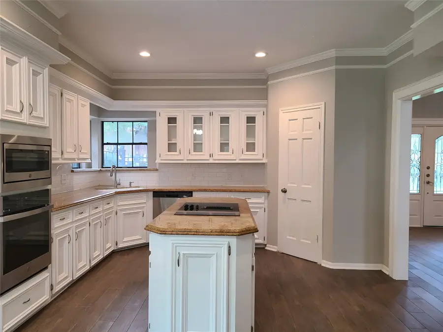 6111 Hampton Way Court, Spring, TX 77389 - #3
