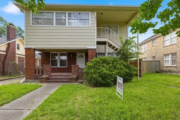 1655 Hawthorne Street, Houston, TX 77006