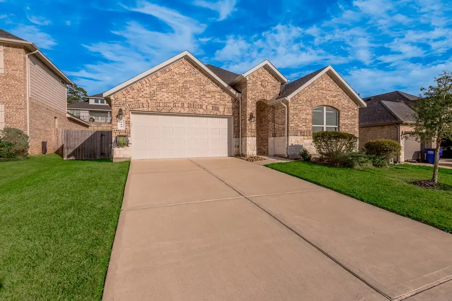 480 Westlake Landing, Conroe, TX 77304 - Image #2