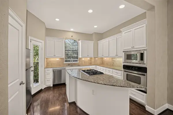 546 Bomar Street, Houston, TX 77006