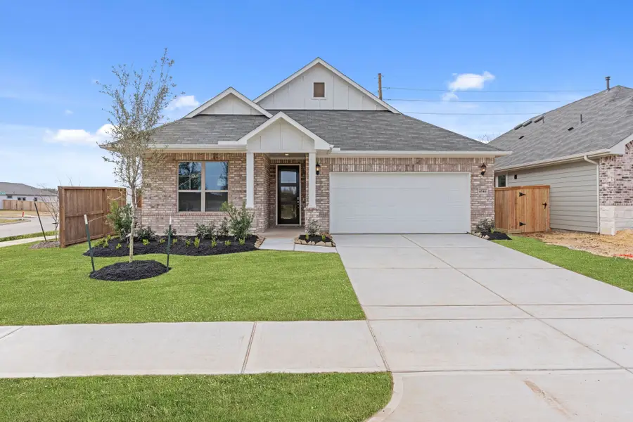 4546 Blue Mountain Laurel Street, Pinehurst, TX 77362 - Image #2