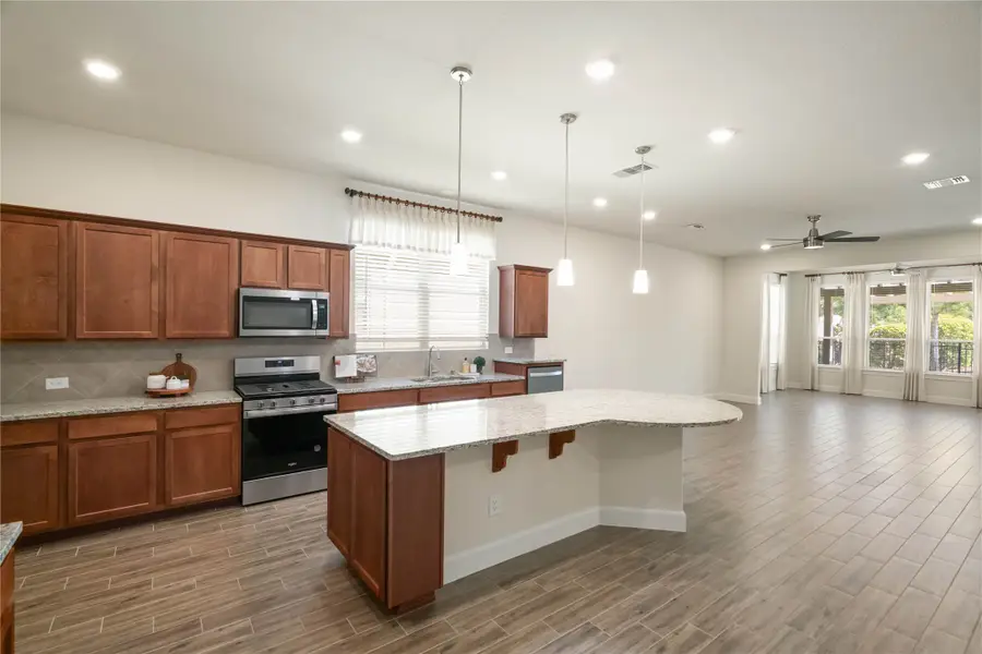 516 Nokota Drive, Southeast Montgomery, TX 77382 - #2