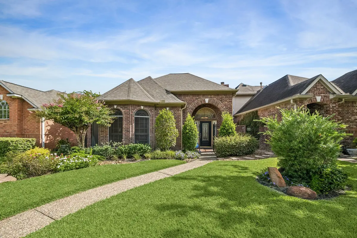 6842 Queensclub Drive, Houston, TX 77069 - #1